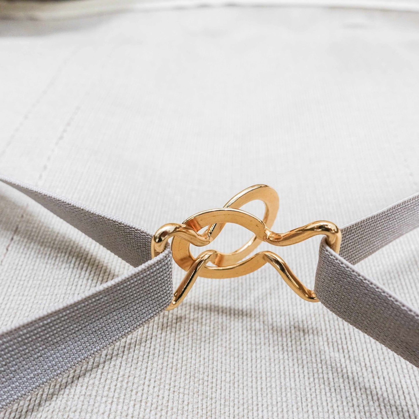 Louis Vuitton Monogram Sirius 70