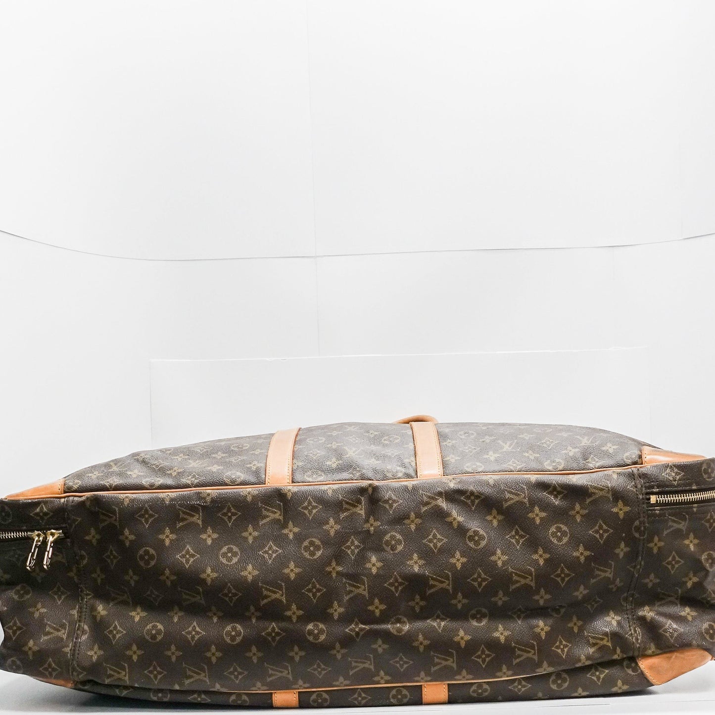 Louis Vuitton Monogram Sirius 70