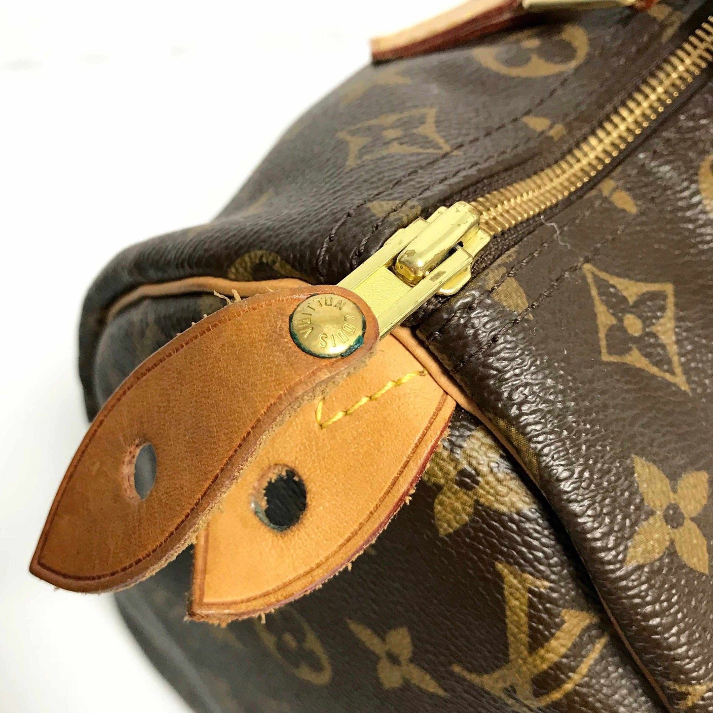 Louis Vuitton Monogram Speedy 30