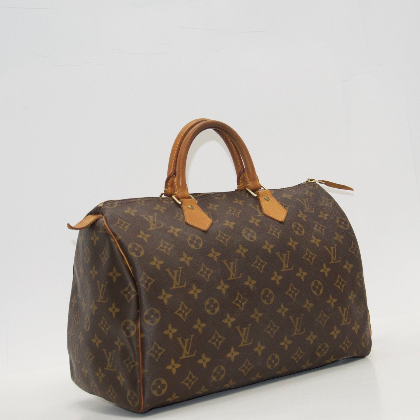Louis Vuitton Monogram Speedy 35