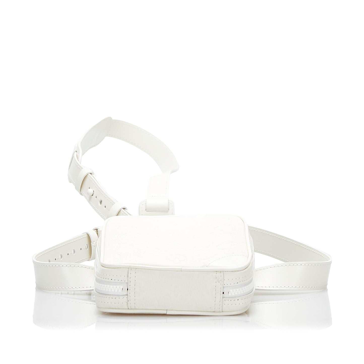 Louis Vuitton Monogram Taurillon Utility Side (SHG-0l536F)