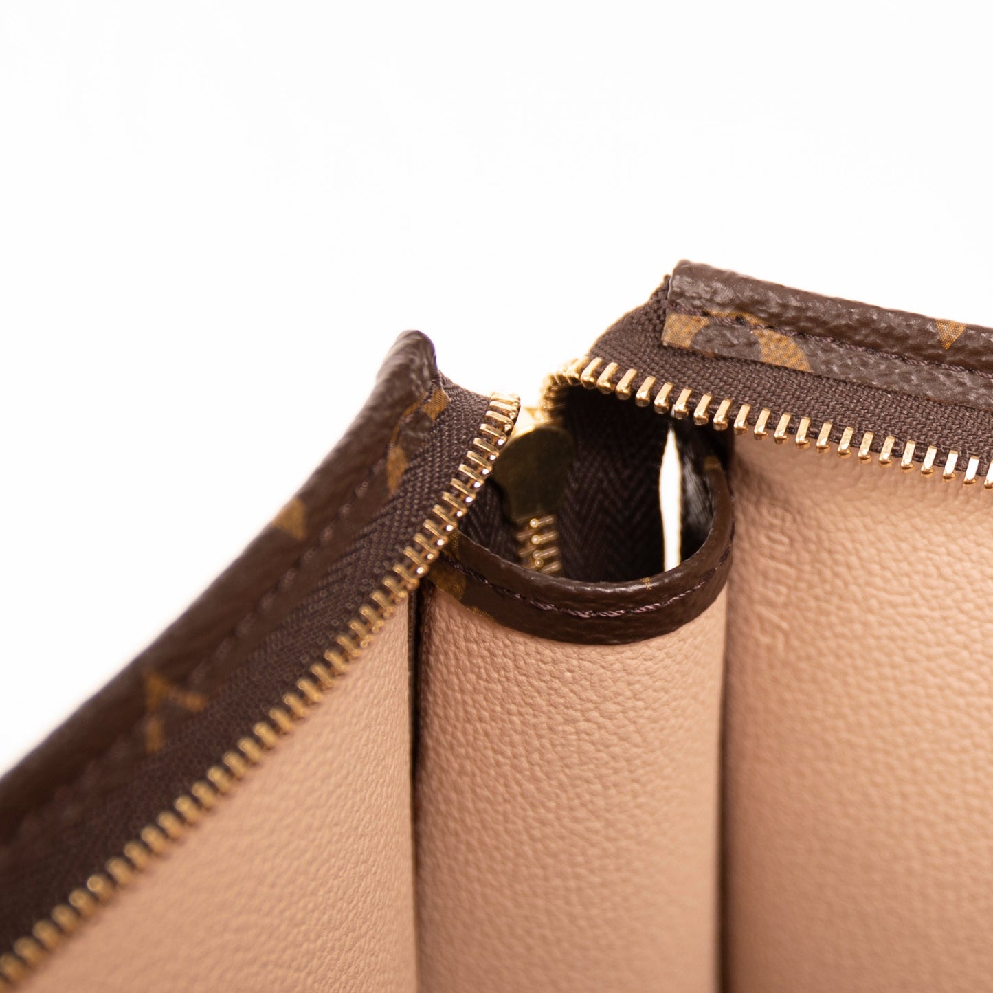 Louis Vuitton Monogram Toiletry Pouch 26