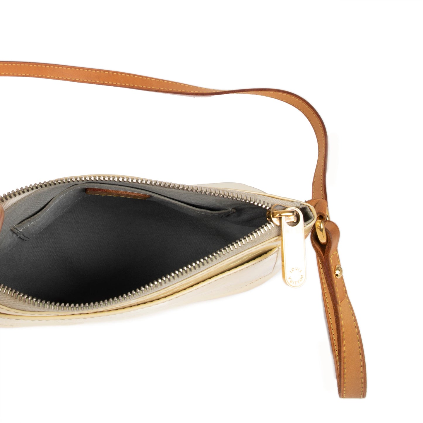 Louis Vuitton Monogram Vernis Minna Street Bag