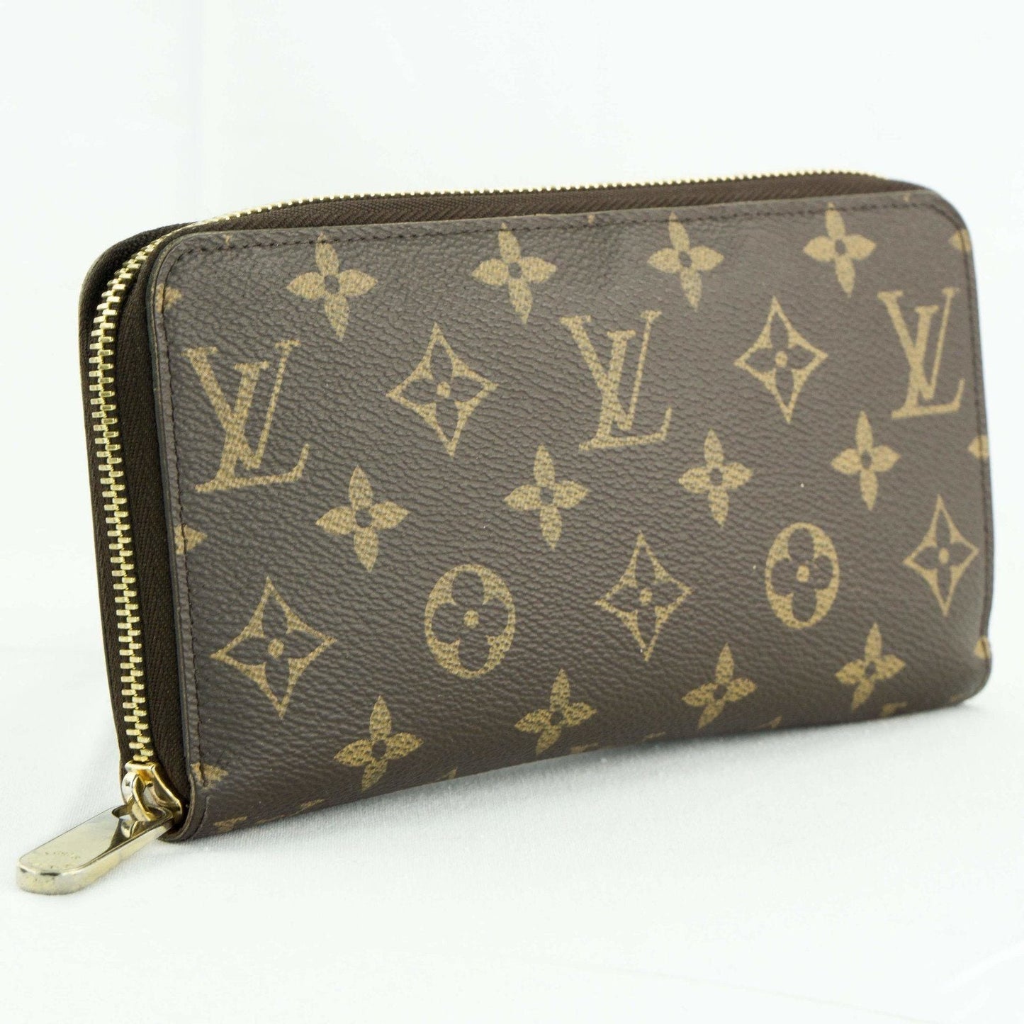 Louis Vuitton Monogram Zippy Wallet