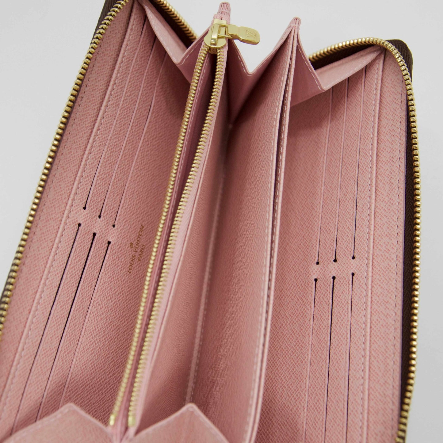 Louis Vuitton Monogram Zippy Wallet