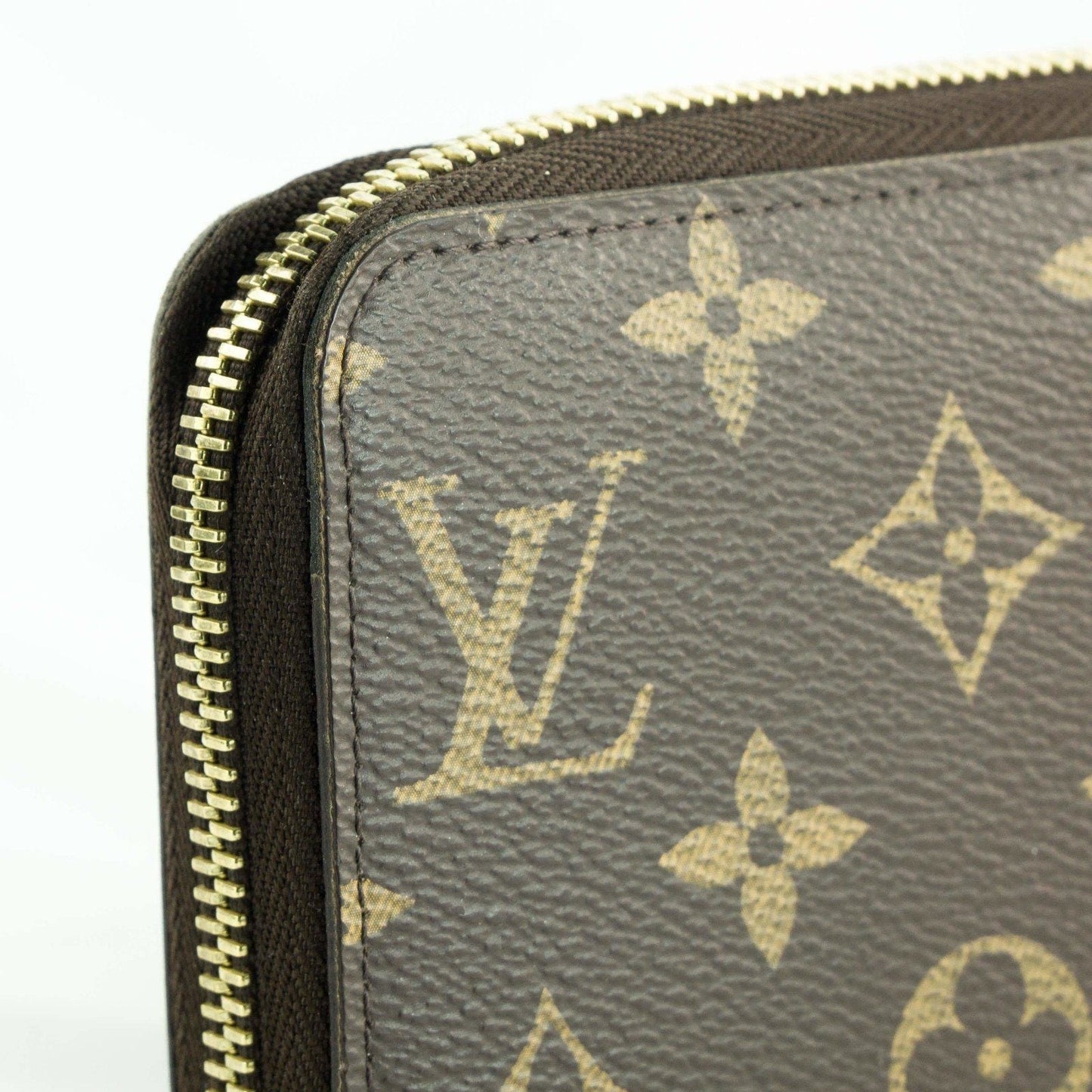 Louis Vuitton Monogram Zippy Wallet