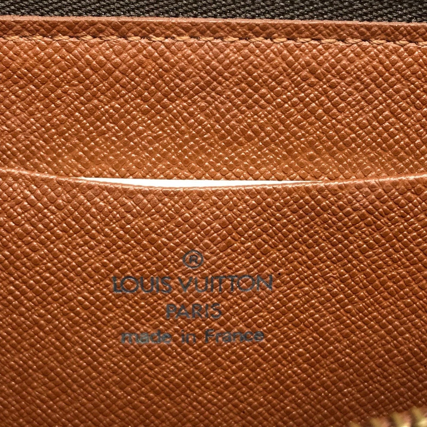 Louis Vuitton Monogram Zippy Wallet
