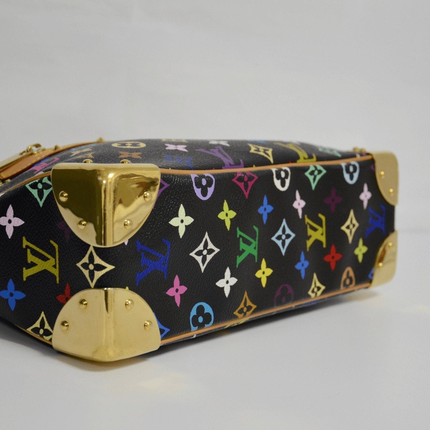 Louis Vuitton Multicolore Boulogne 30