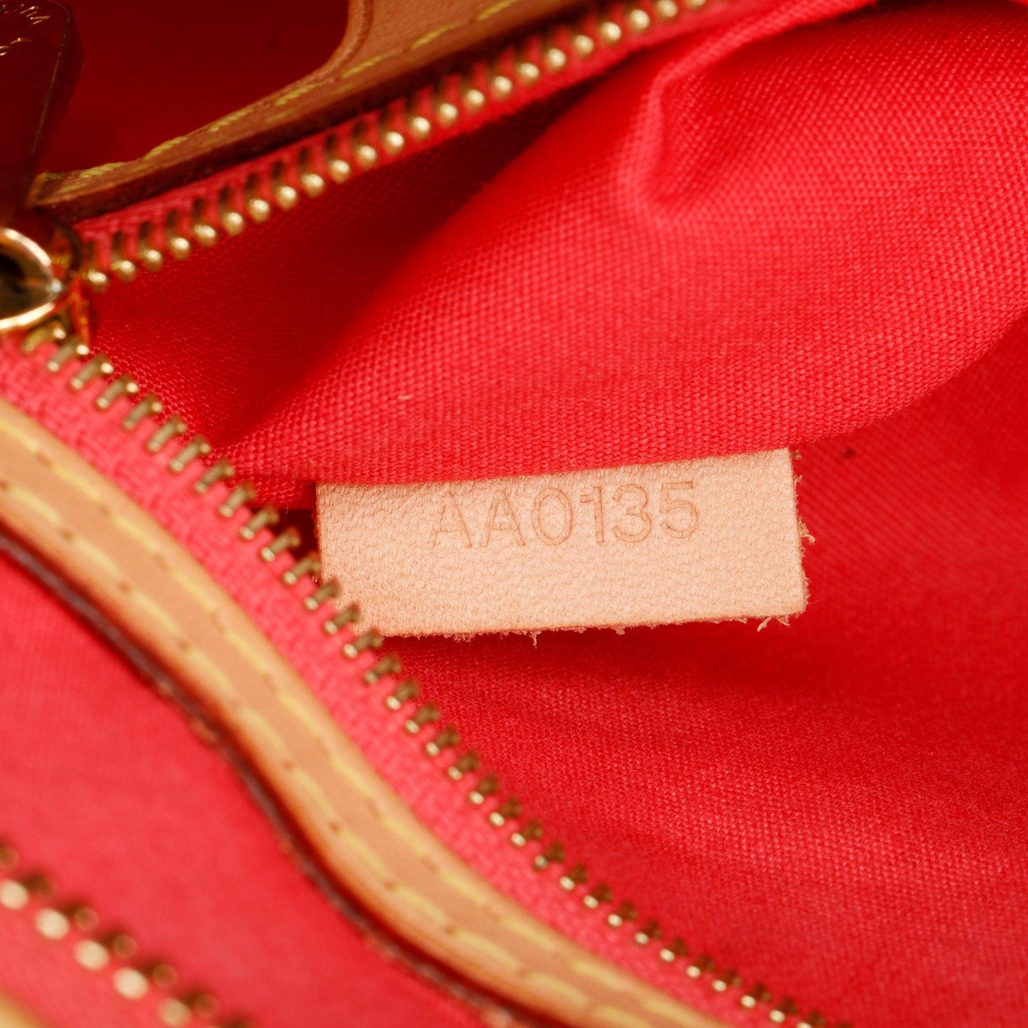 Louis Vuitton Pink Monogram Vernis Brea MM