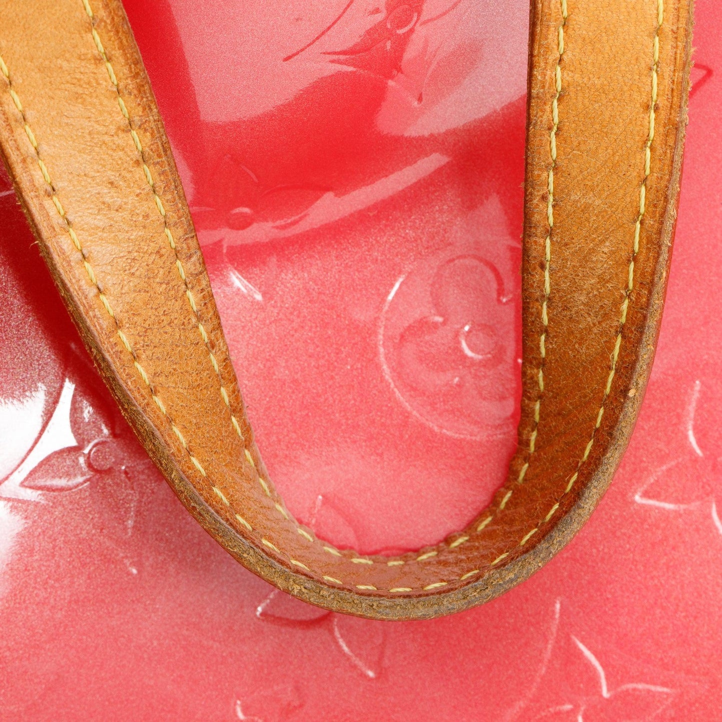 Louis Vuitton Pink Monogram Vernis Reade PM