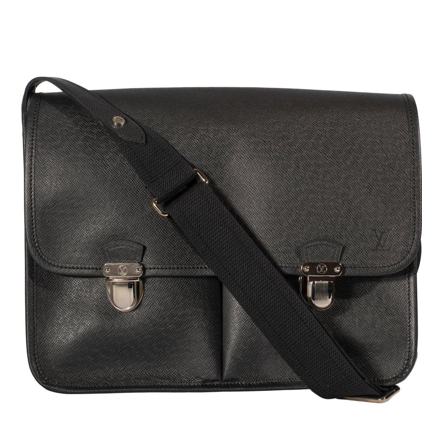 Louis Vuitton Taiga Alexei Messenger Bag