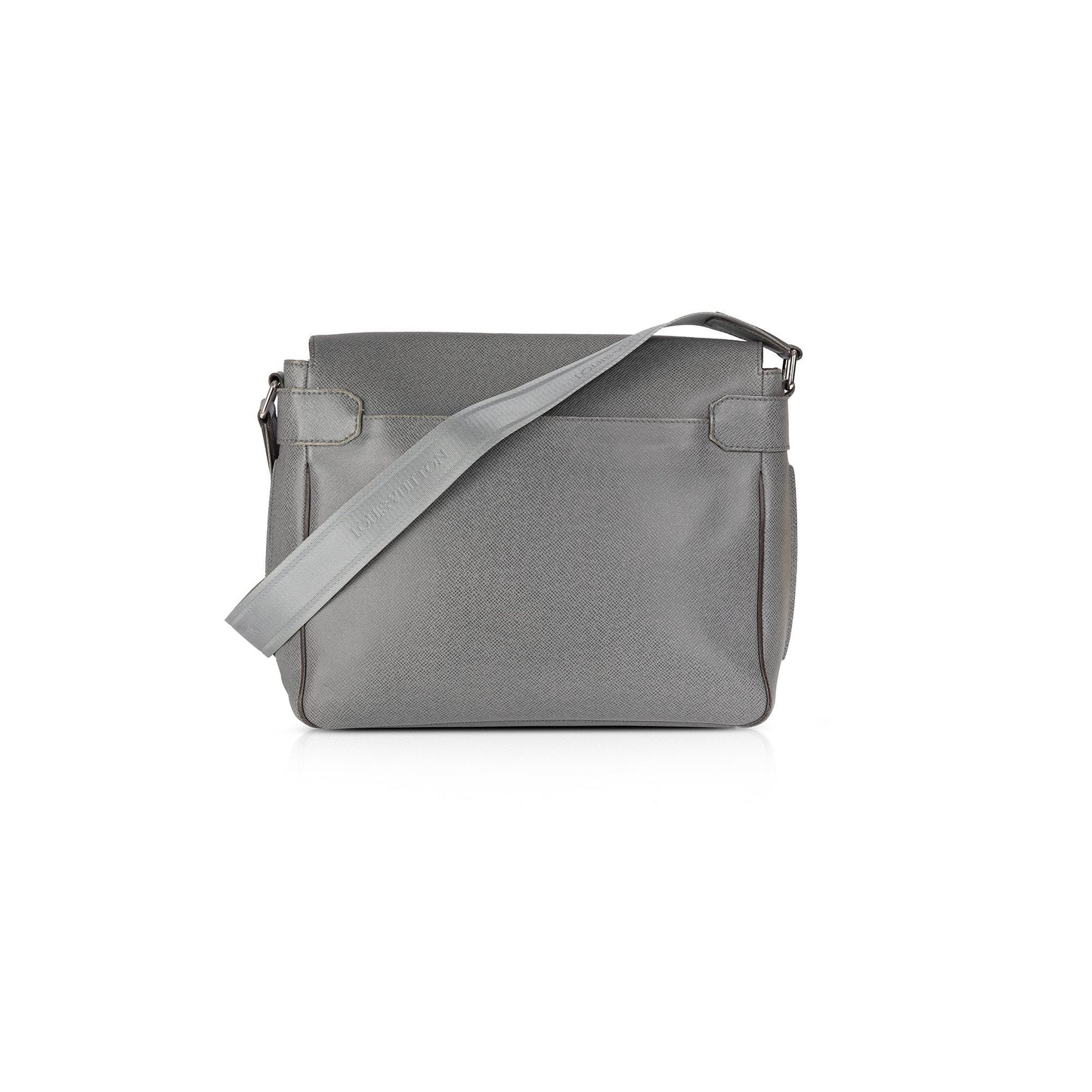 Louis Vuitton Taiga Andrei Messenger Bag