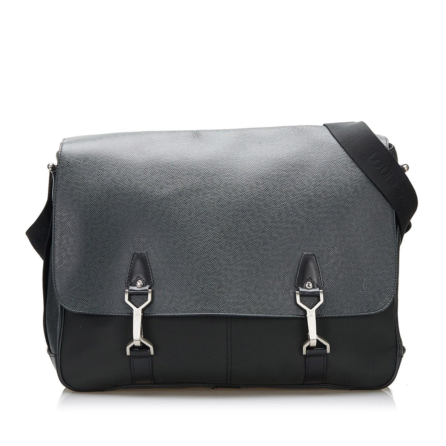 Louis Vuitton Taiga Dersou (SHG-37855)