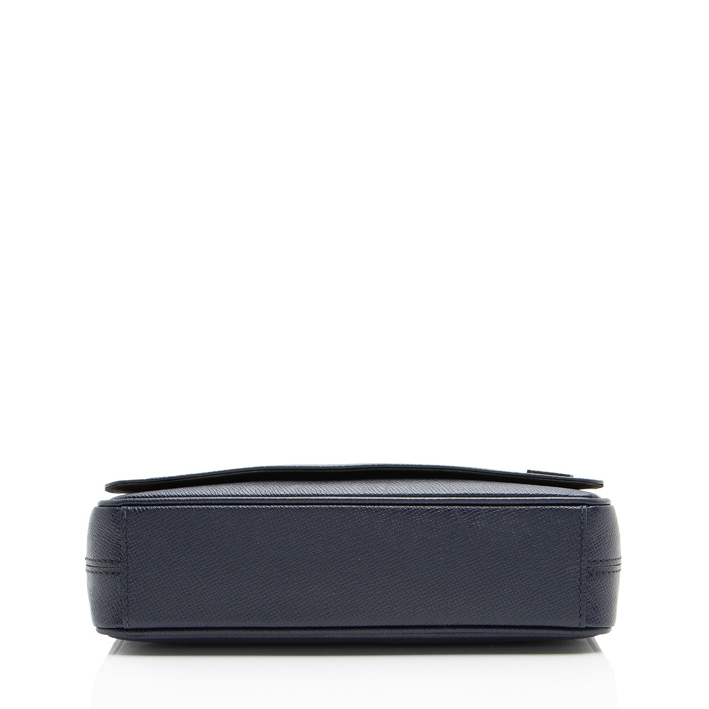 Louis Vuitton Taiga Leather District PM Messenger