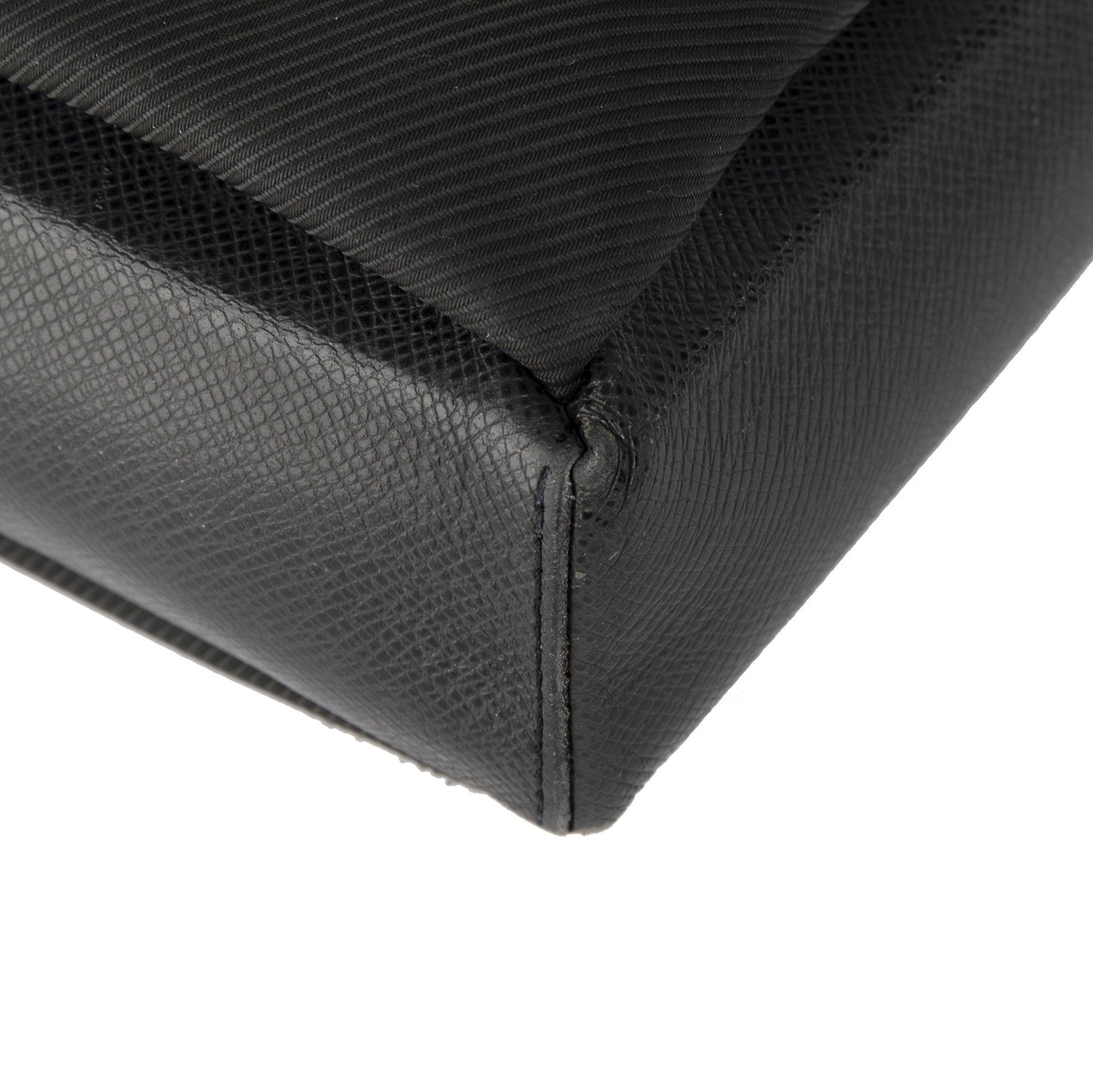 Louis Vuitton Taiga Mini Sayan Messenger Bag
