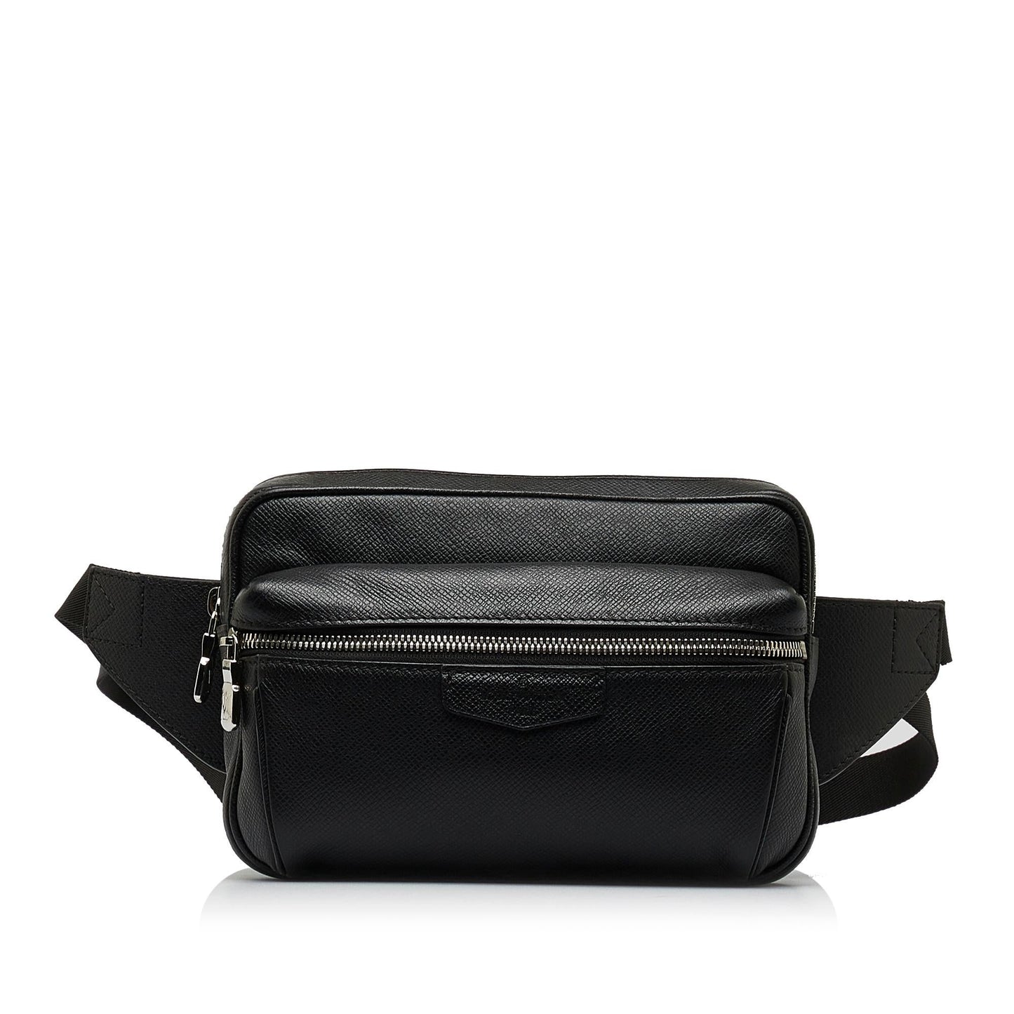 Louis Vuitton Taiga Outdoor Bumbag (SHG-xV16So)