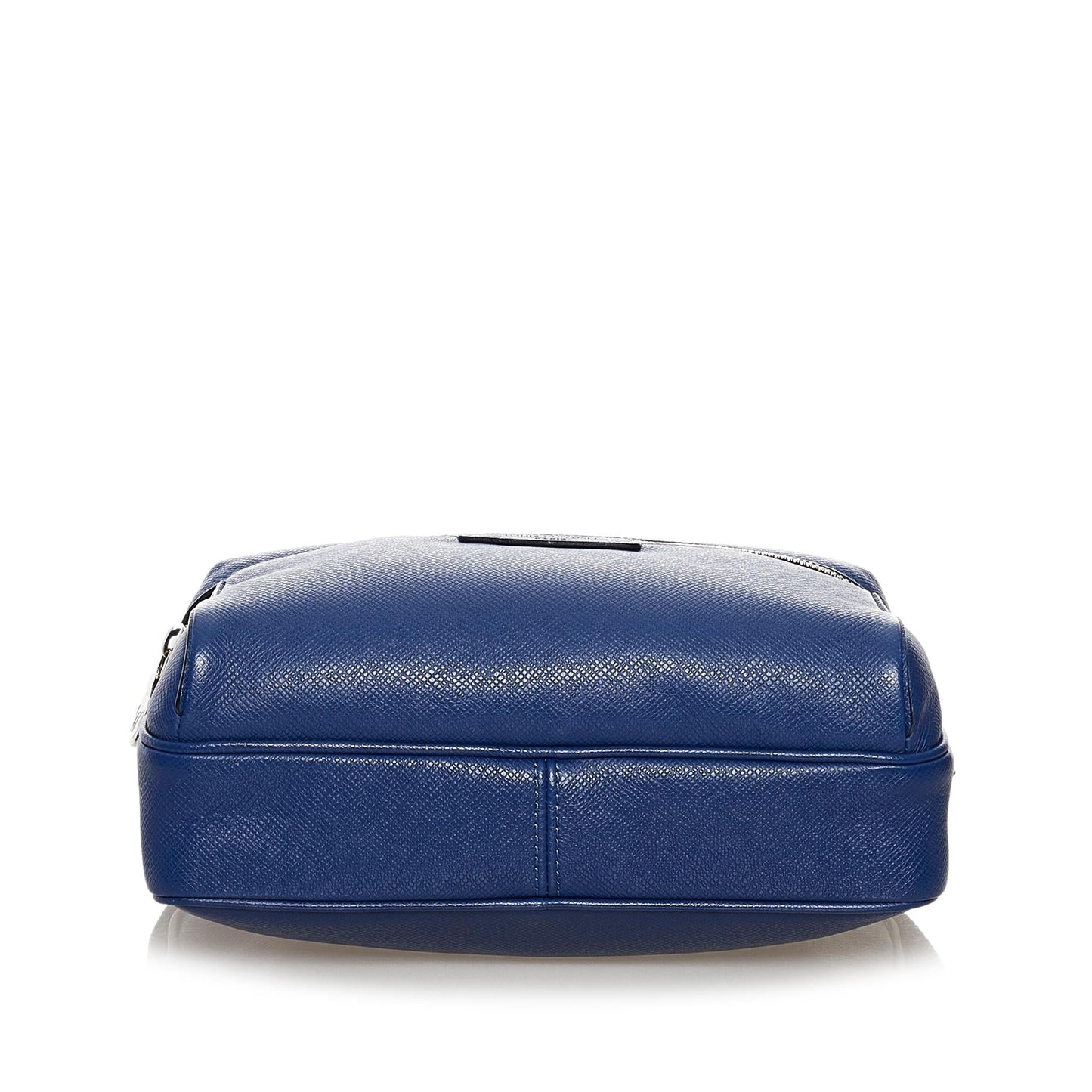 Louis Vuitton Taiga Outdoor Messenger PM (SHG-vJX5mm)