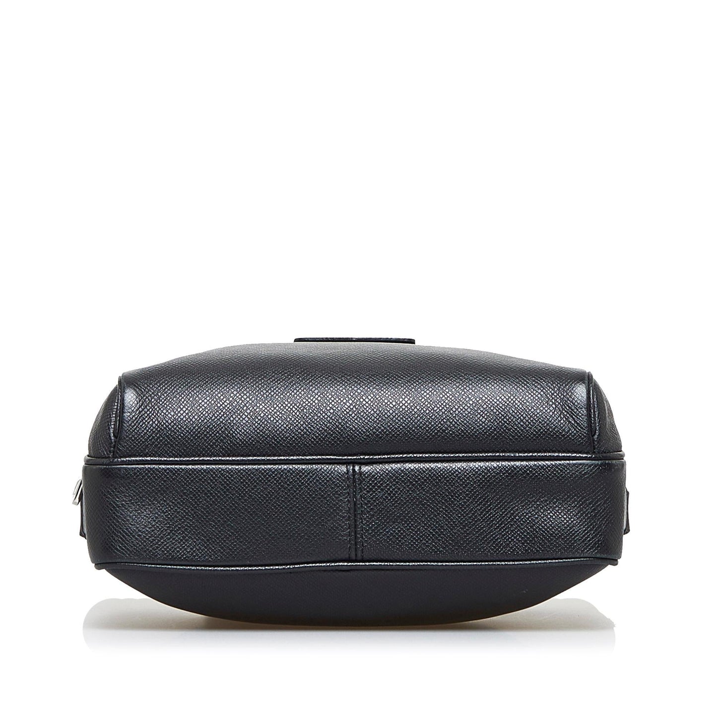 Louis Vuitton Taiga Outdoor Messenger (SHG-6BNpFk)