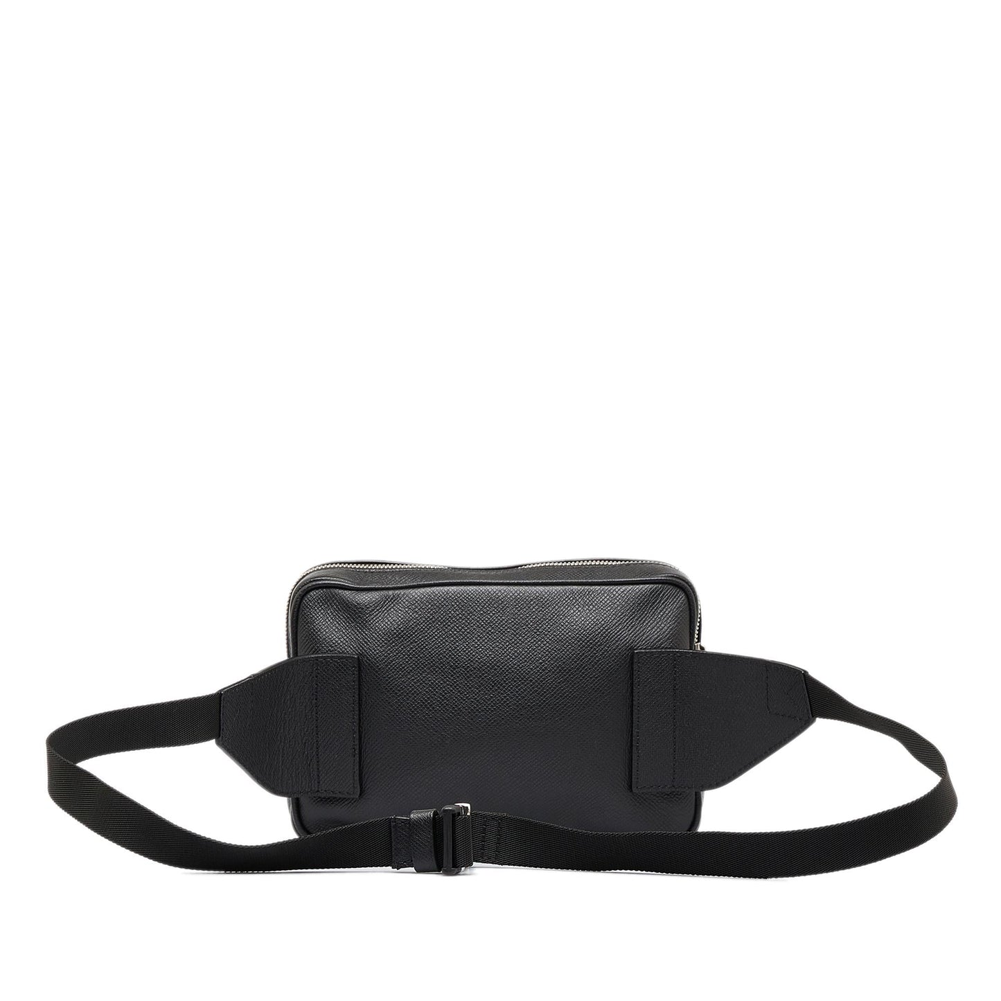 Louis Vuitton Taiga Outdoor Messenger (SHG-KGIqgl)