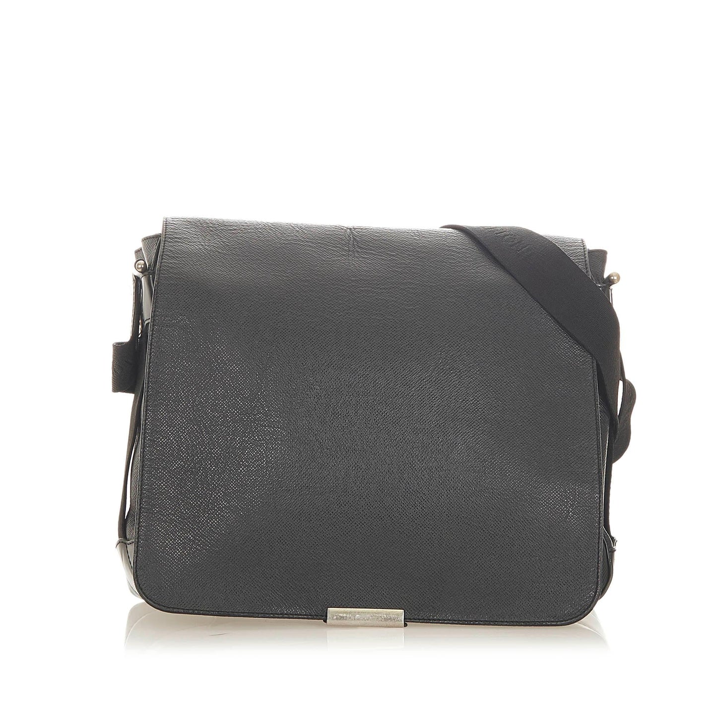 Louis Vuitton Taiga Viktor (SHG-32143)