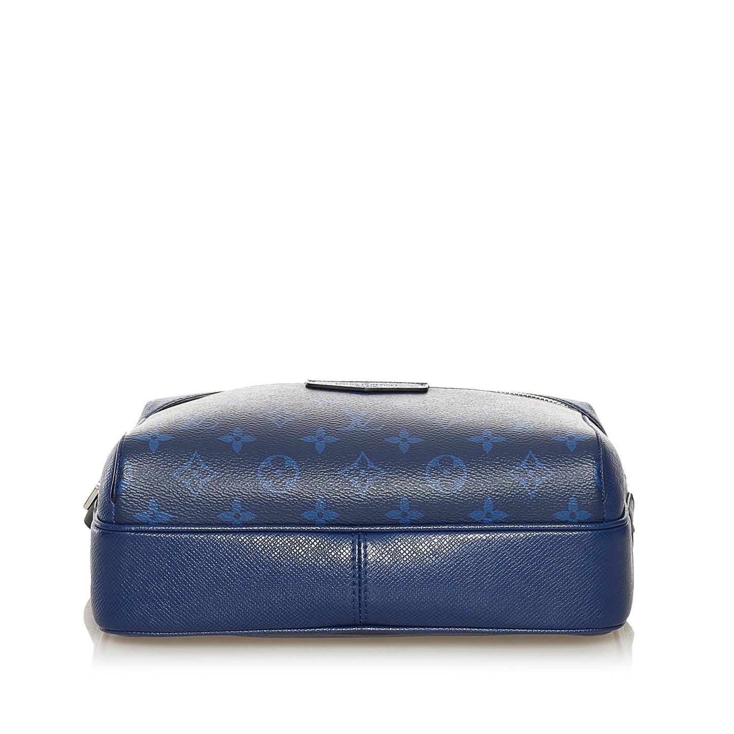 Louis Vuitton Taigarama Outdoor Messenger (SHG-37277)