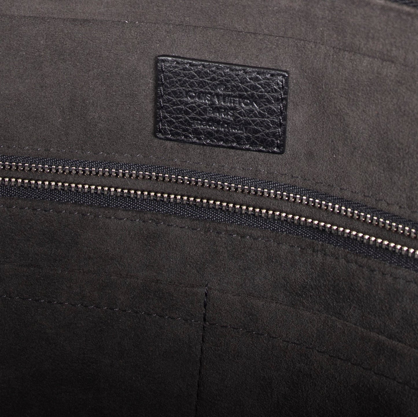 Louis Vuitton Taurillon Leather Porte-Documents Voyage Briefcase