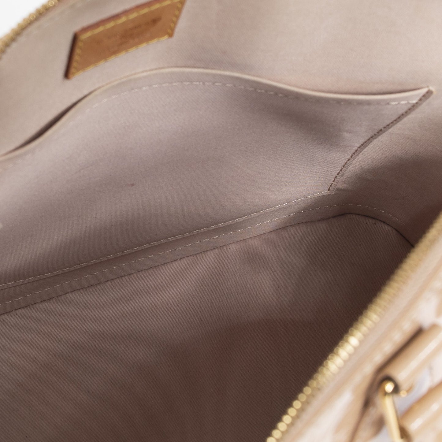 Louis Vuitton Vernis Alma PM