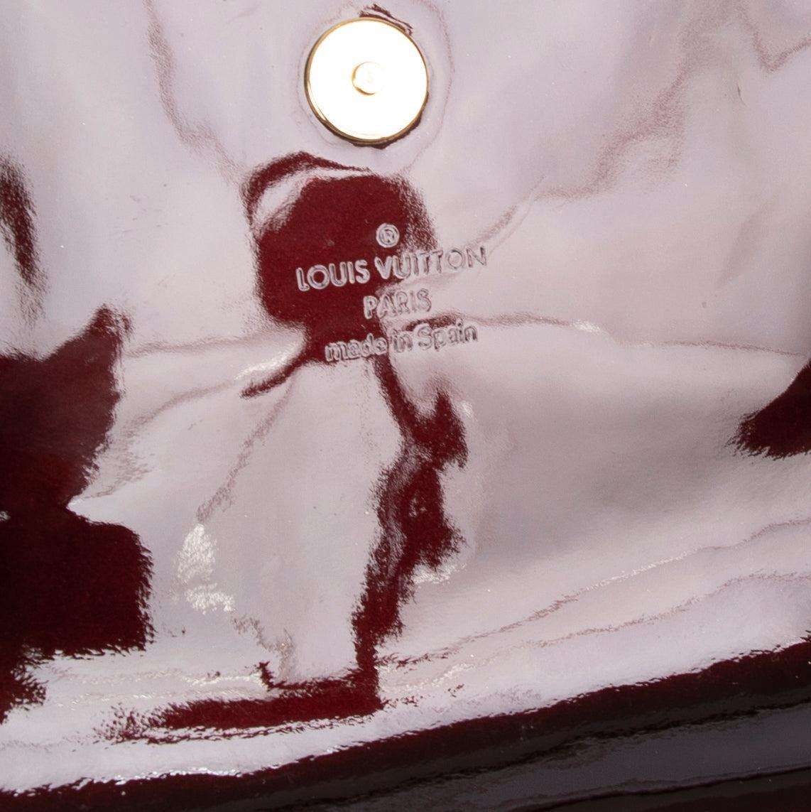 Louis Vuitton Vernis Leather Sobe Clutch