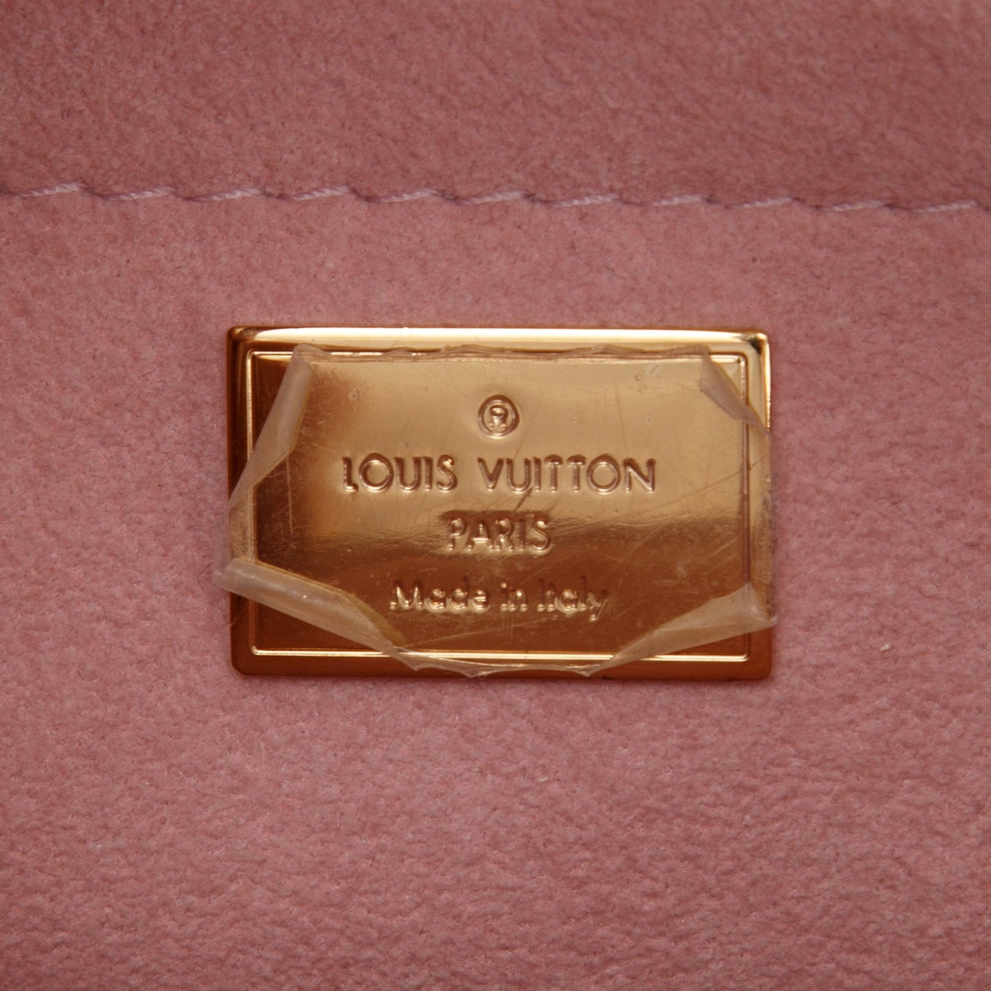 Louis Vuitton Vernis Monogram Spring Street