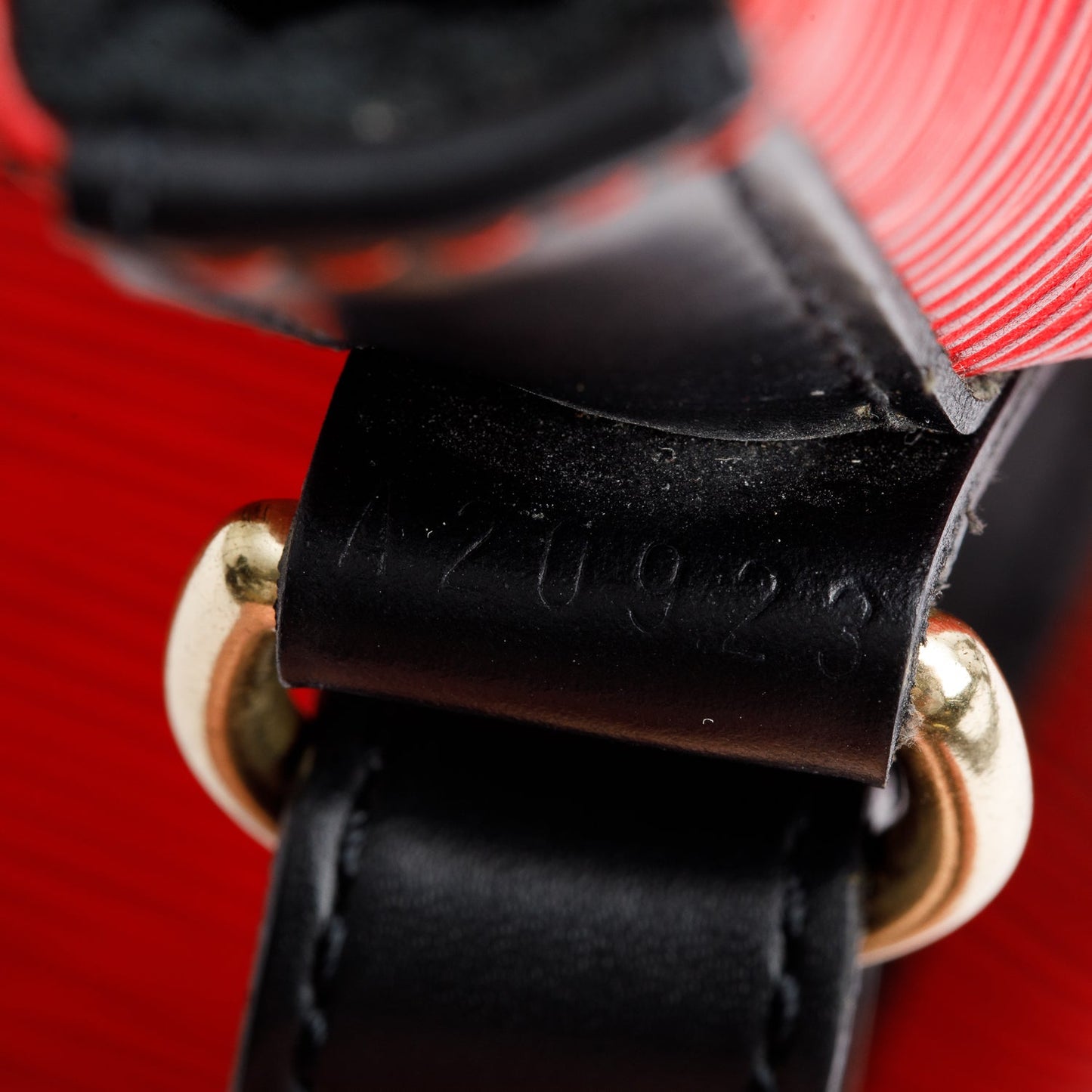 Louis Vuitton Vintage Red/Black Epi Leather Noe MM
