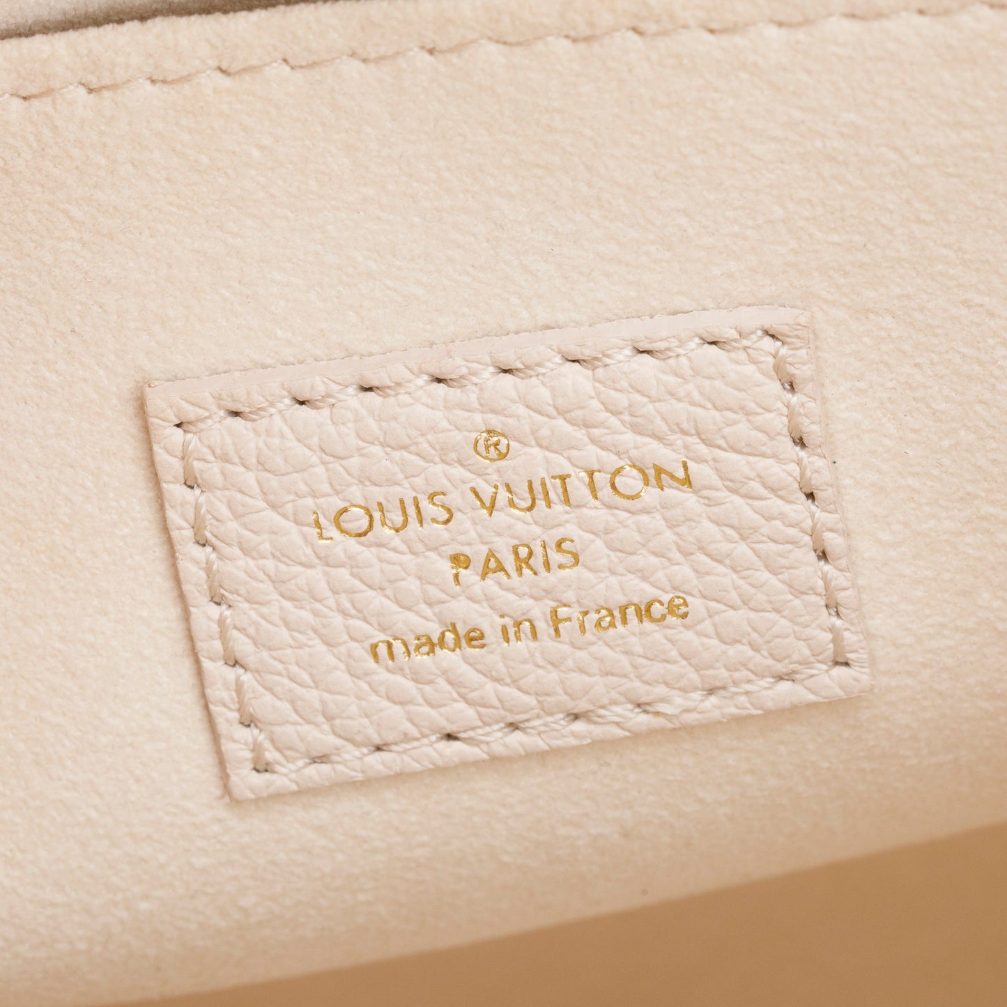 Louis Vuitton White Leather Lock & Go Handle Bag