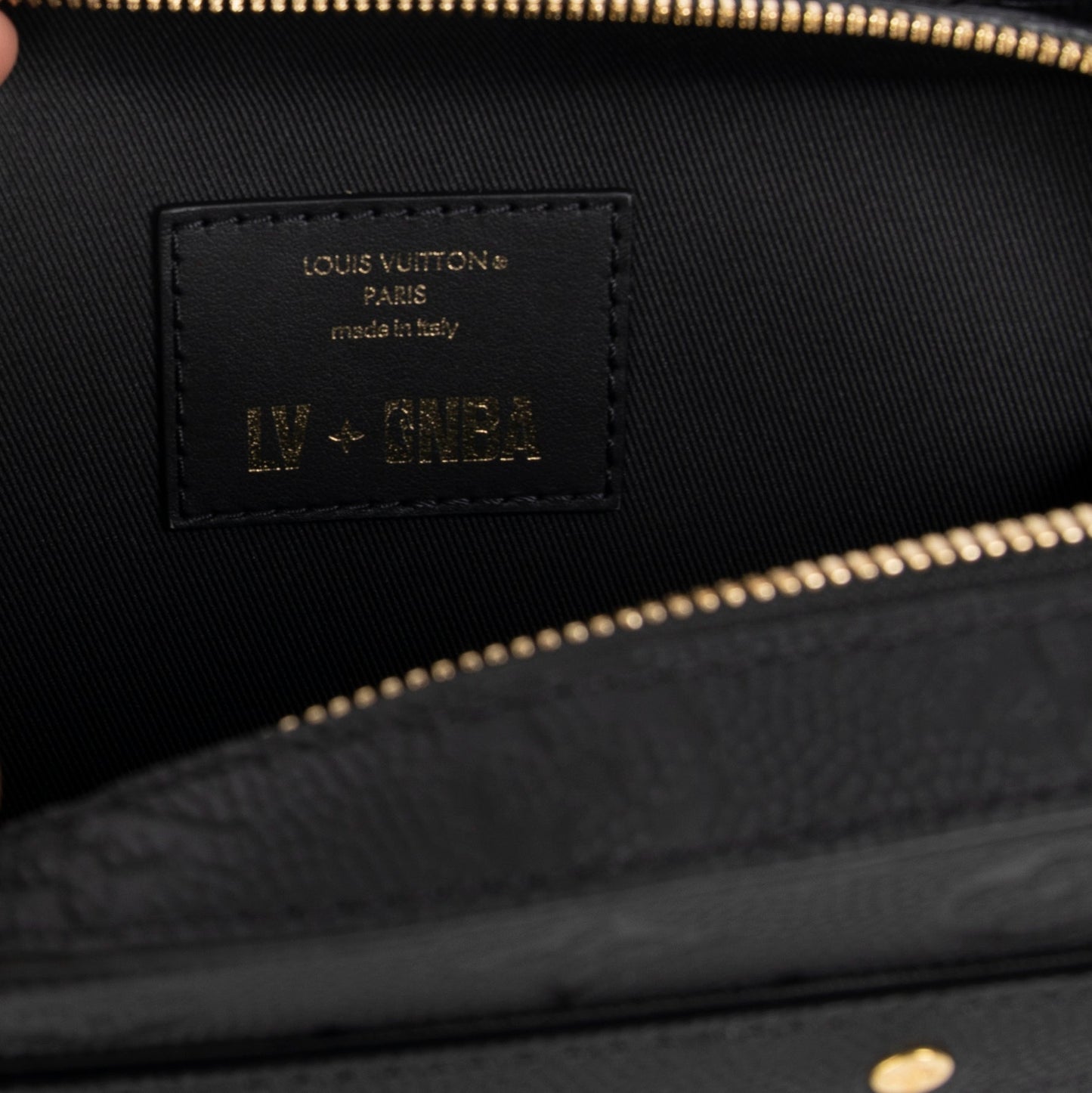 Louis Vuitton x NBA 2021 Empreinte Leather Handle Trunk