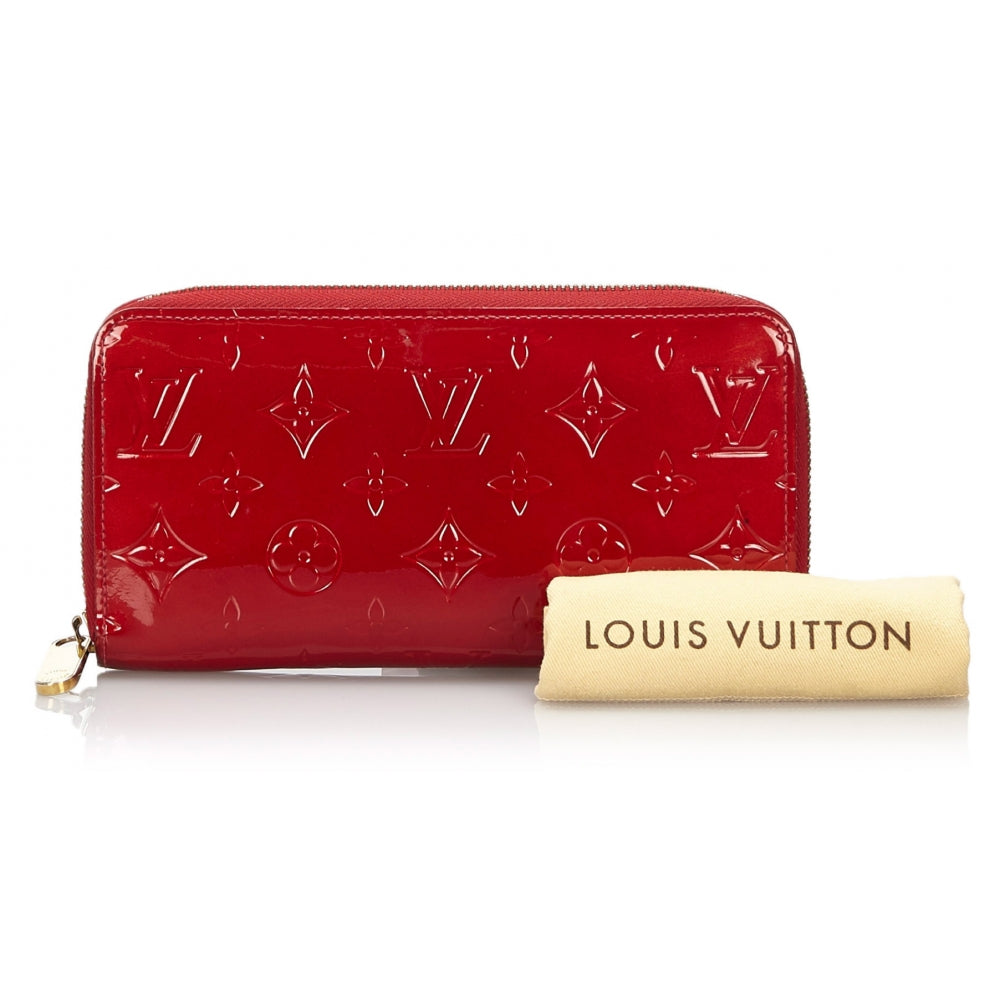 LOUIS VUITTON Monogram Vernis Pomme D'Amour WALLET