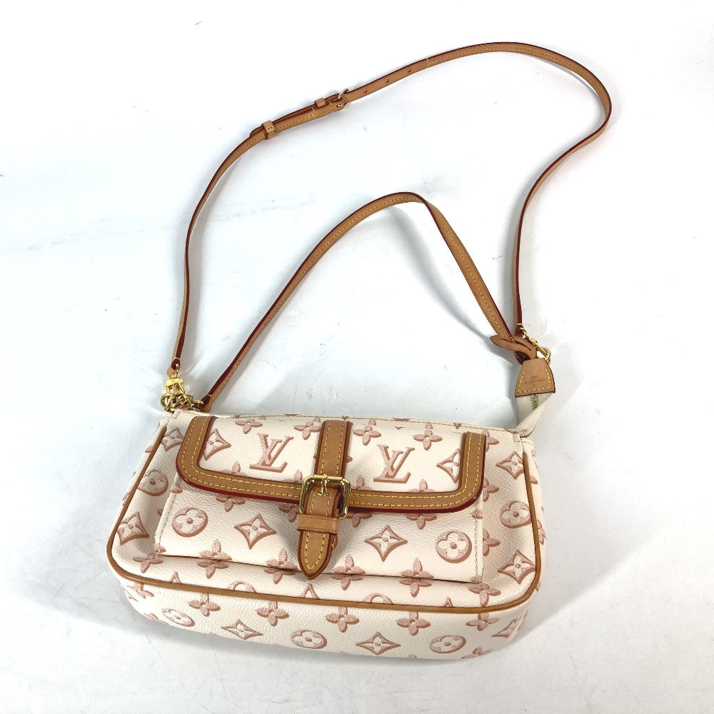 LOUIS VUITTON Shoulder Bag M20920 Monogram canvas Beige type Monogram Maxi Pochette Accessory Women