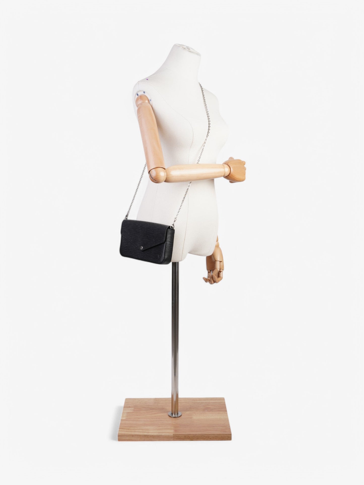 Louis Vuitton Pochette Felicie Black Epi Leather