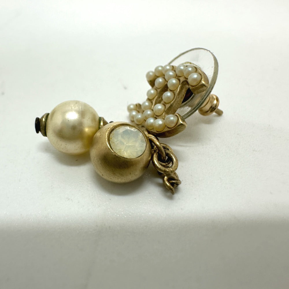 CHANEL Pierce Gold Plated gold COCO Mark Fake pearl Women