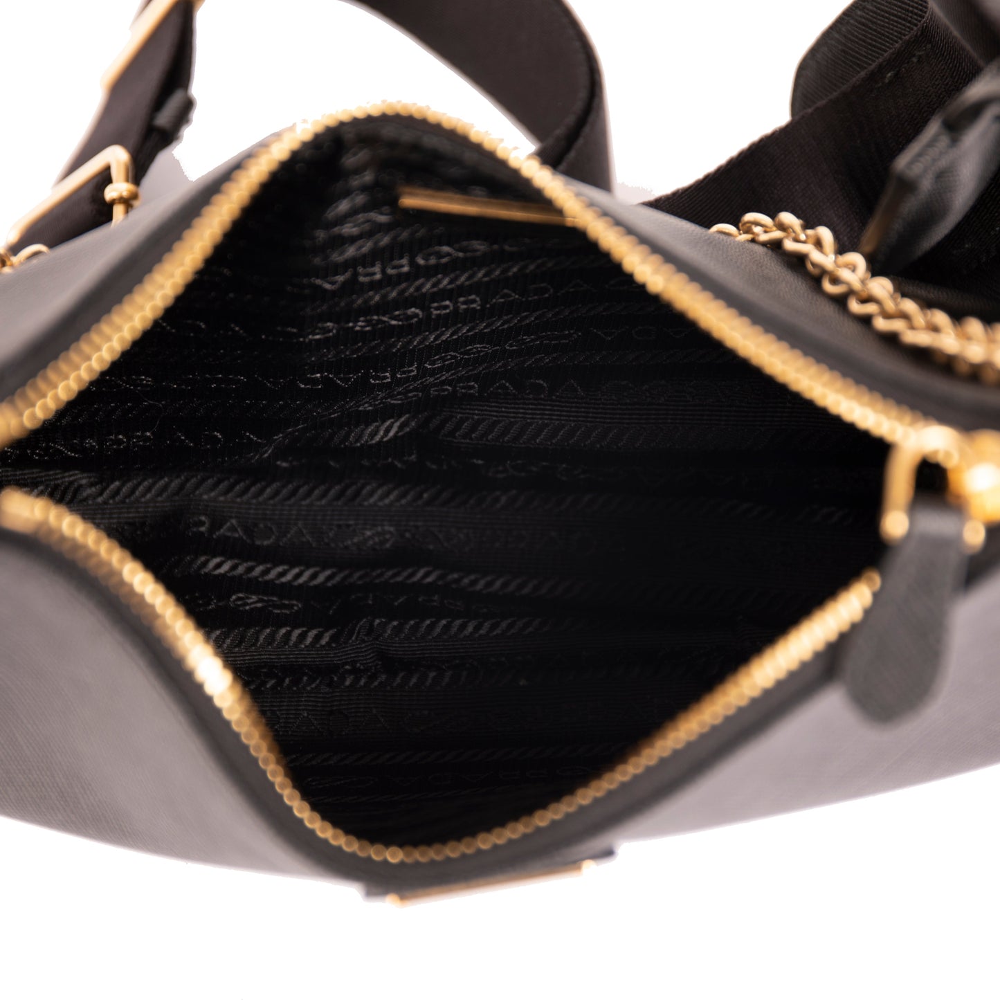 Prada 2022 Re-Edition 2005 Saffiano Leather Bag