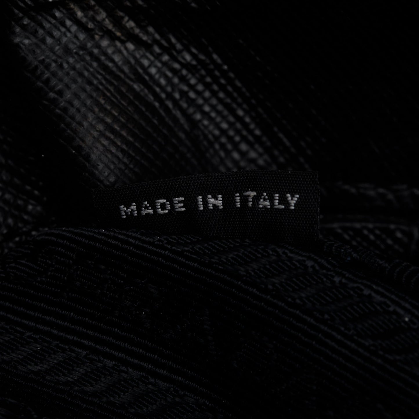 Prada Black Saffiano Lux Medium Double Zip Galleria Tote