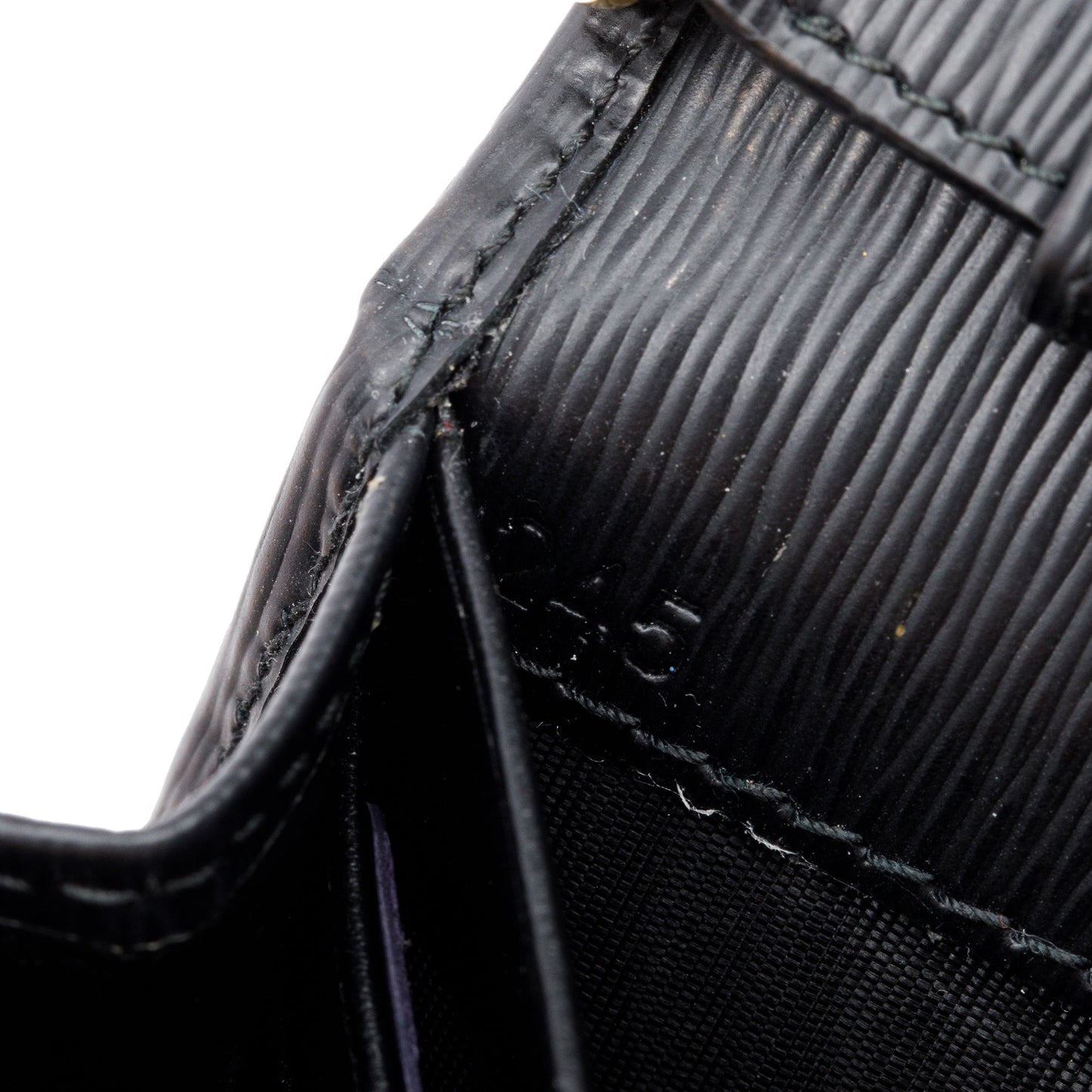 Prada Black Vitello Move Continental Wallet on Chain