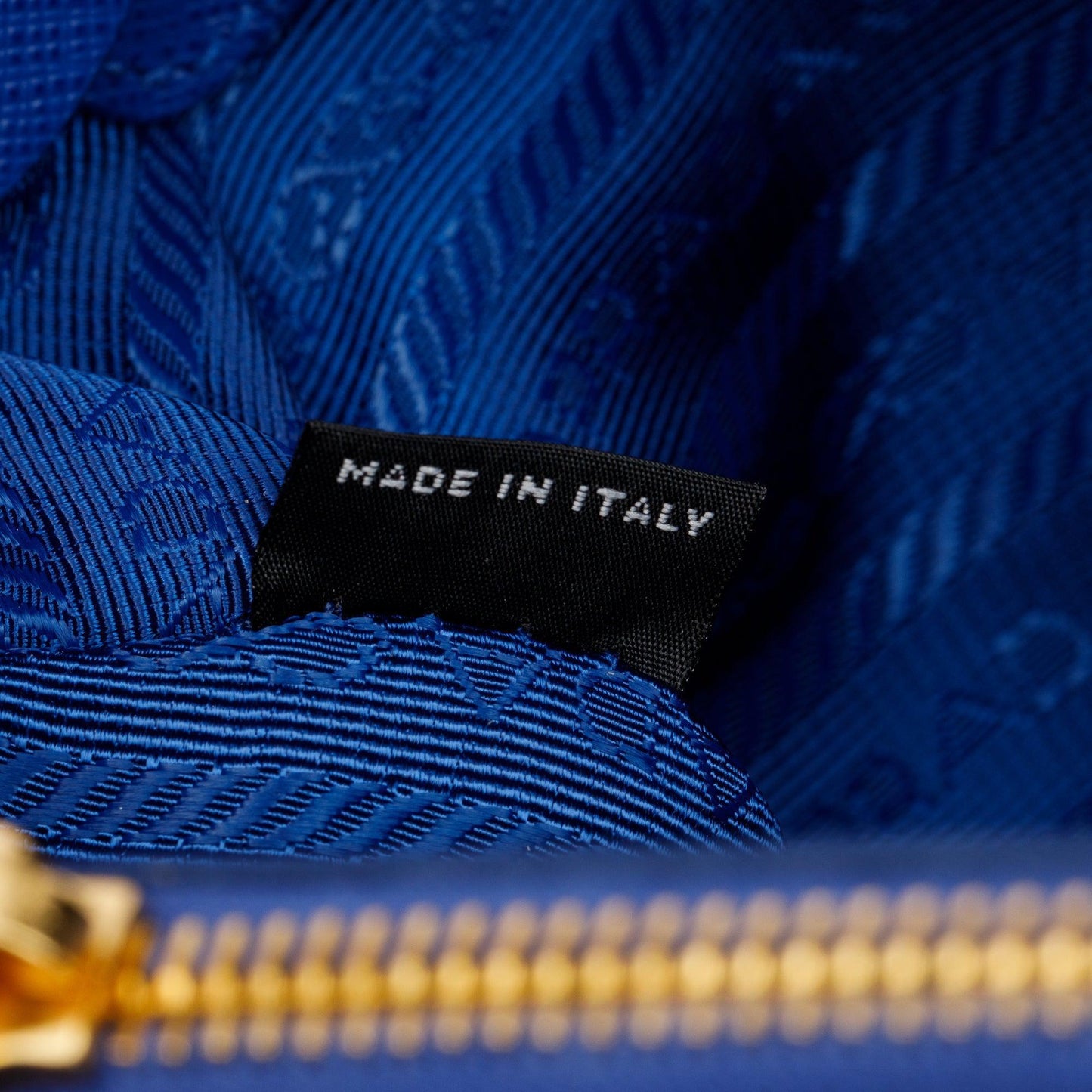 Prada Blue Saffiano Lux Medium Galleria Zip Tote