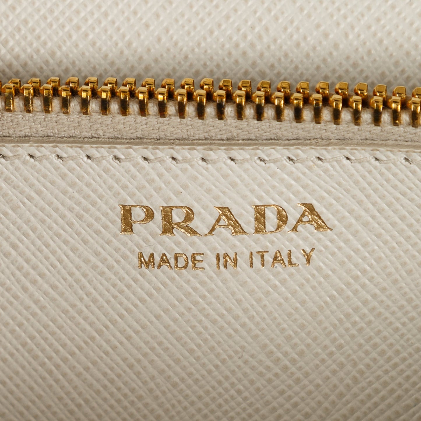Prada Saffiano Lux Wallet on Chain