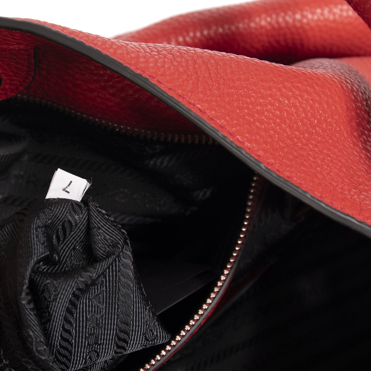 Prada Vitello Daino Hobo