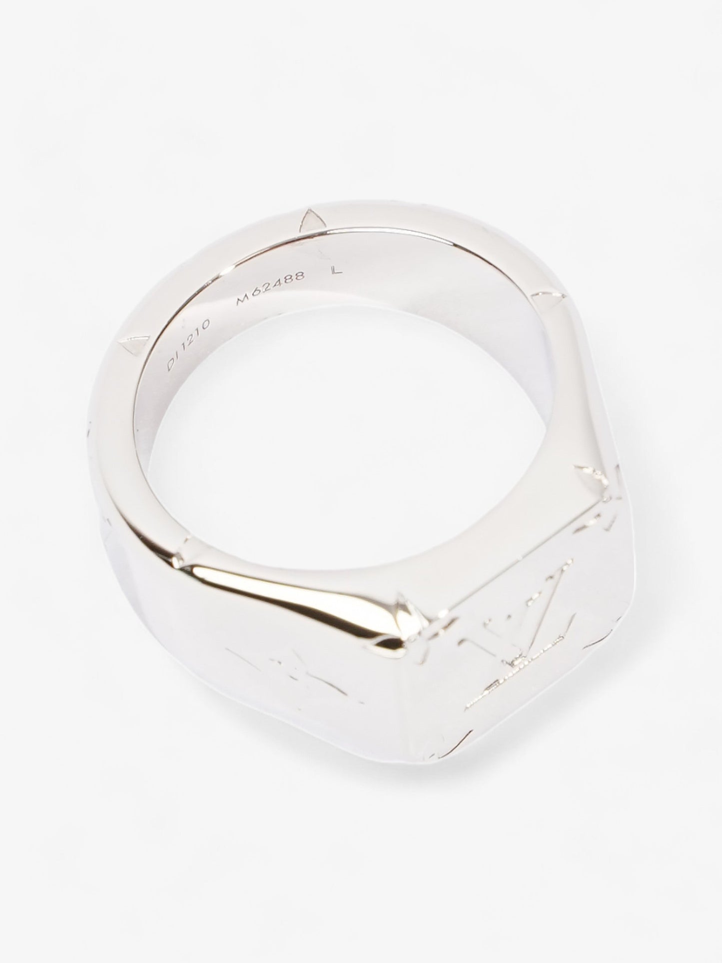 Louis Vuitton Signet Ring Silver Base Metal L
