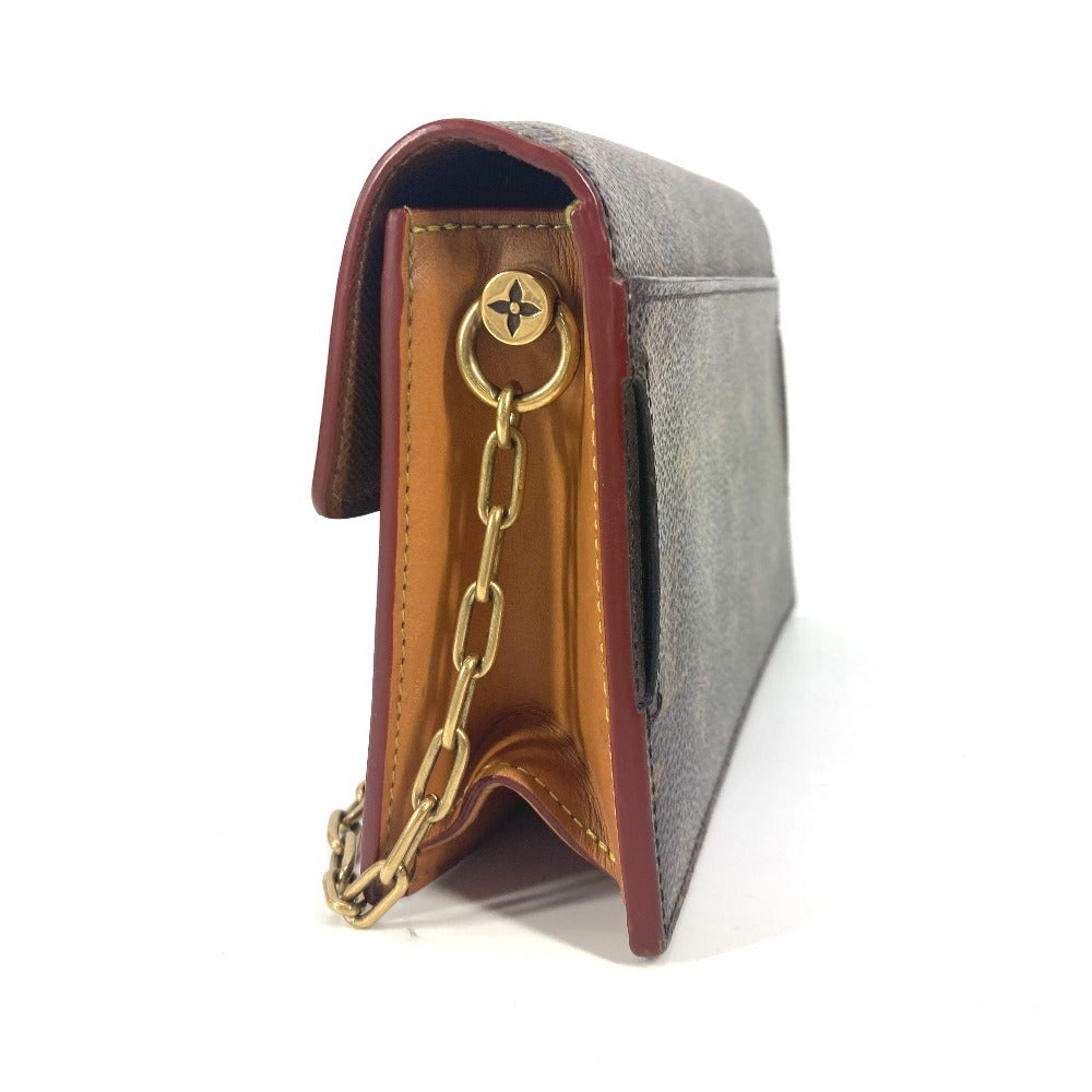 LOUIS VUITTON Clutch bag M68550 Monogram canvas Brown Monogram S Lock Belt Pouch GM unisex(Unisex)