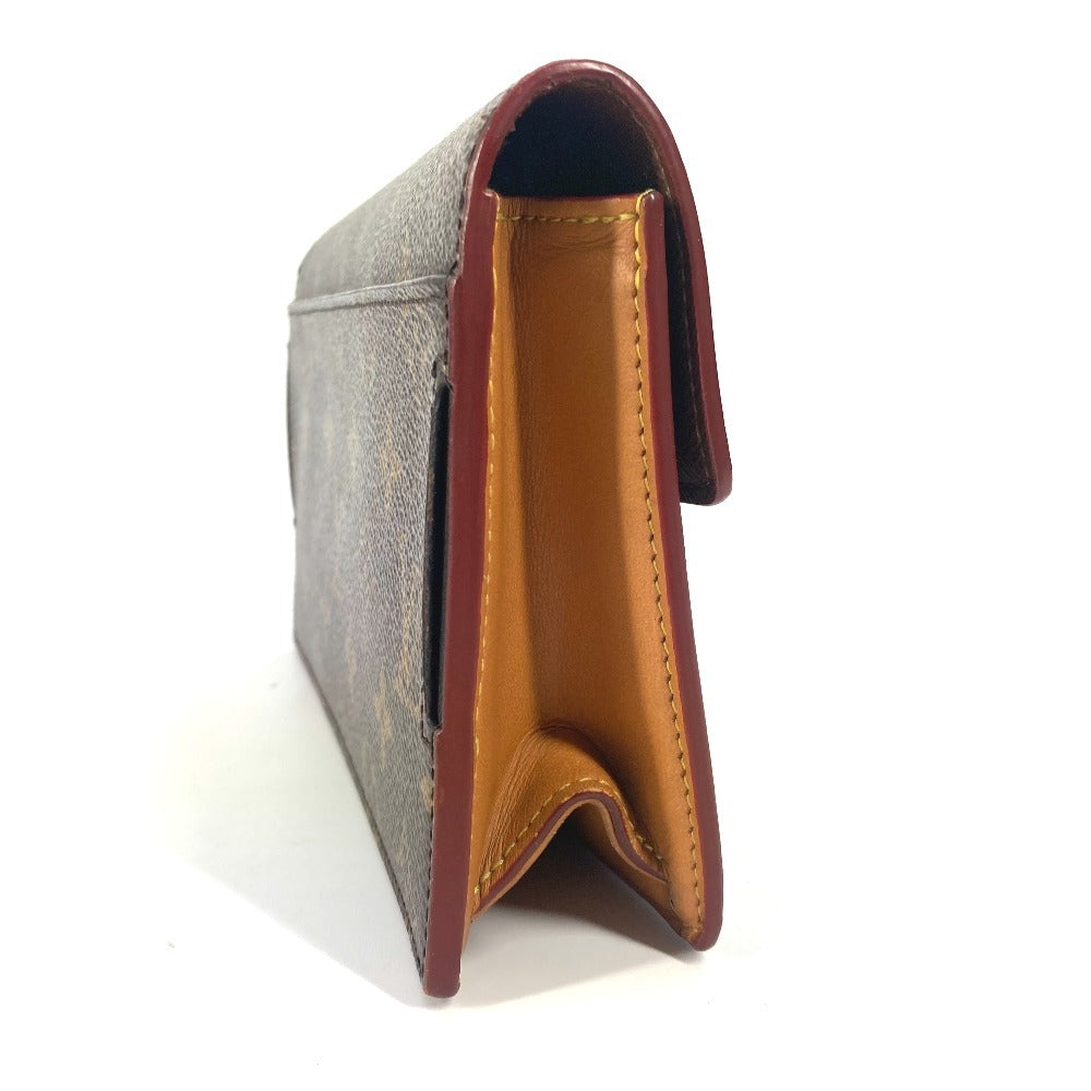 LOUIS VUITTON Clutch bag M68550 Monogram canvas Brown Monogram S Lock Belt Pouch GM unisex(Unisex)