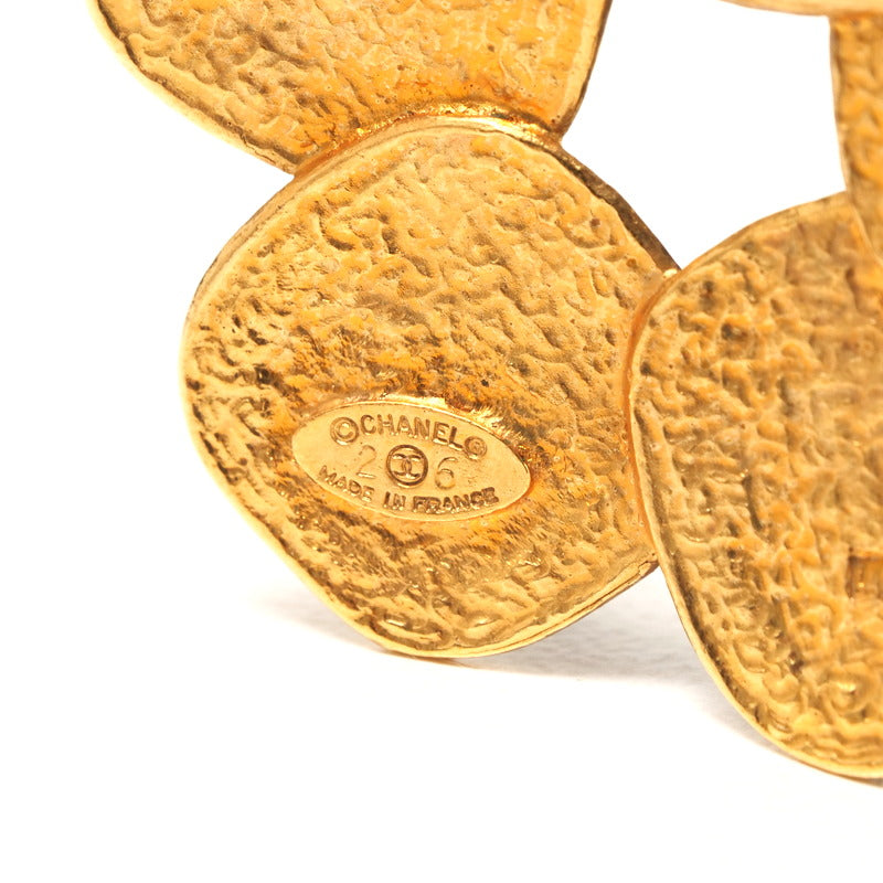 CHANEL Brooch Gold Plated gold vintage Gripoa 26 Women