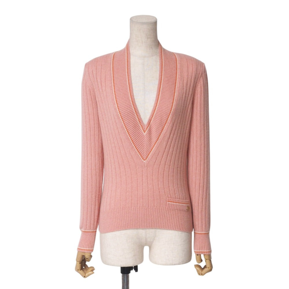 CHANEL knit cashmere pink No size listed (no size tag)