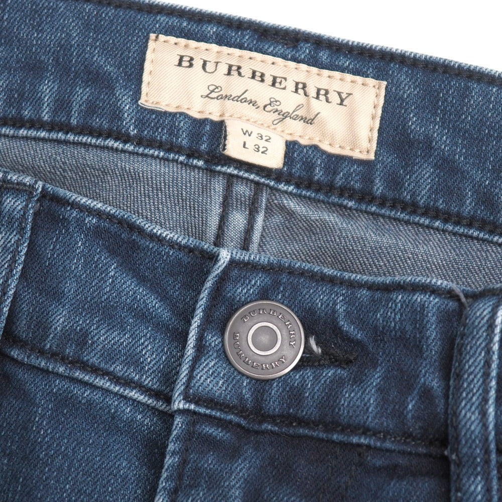 BURBERRY Denim pants 99% cotton, 1% elastane Blue type 32