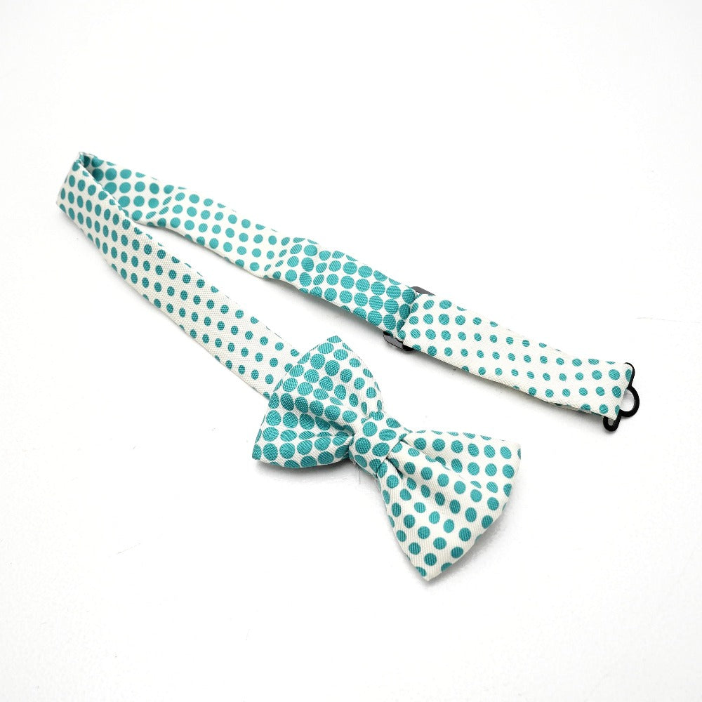 HERMES tie 100% silk White type Green