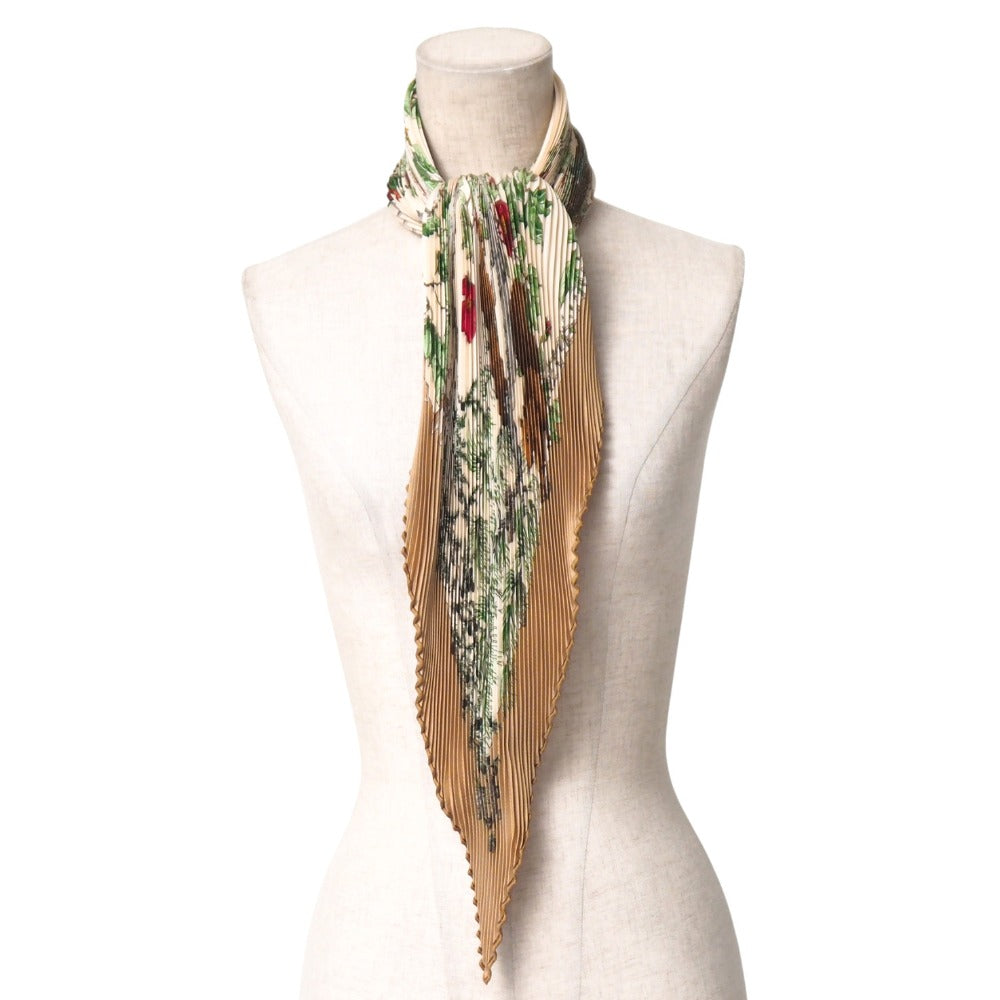 HERMES scarf 100% silk Beige type Green type